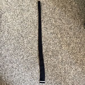 Hugo Boss skinny neck tie